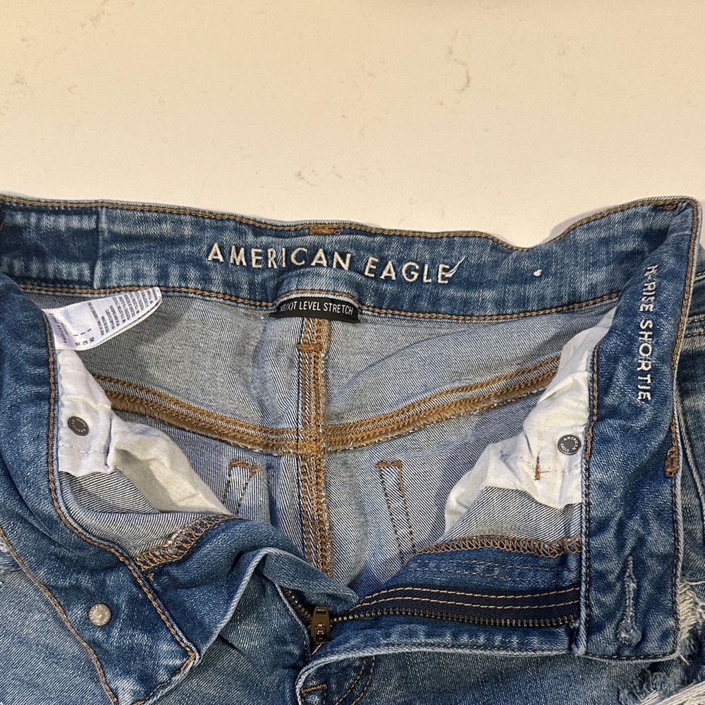 American Eagle Light Blue Denim Jeans